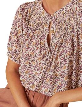 Indi & Cold Camisa Flor de acuarela Violeta