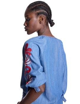 Alba Conde Blusa denim bordada en rojo