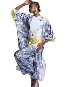 Alba Conde Kimono satinado estampado paisaje azul