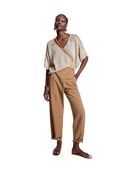 Alba Conde Jersey beige de punto manga corta
