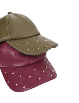 Lola Casademunt Gorra Efecto Piel Tachas Verde