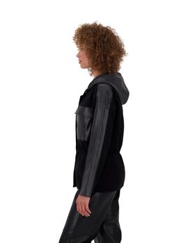 Monari Chaqueta Negra con capucha