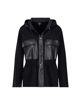 Monari Chaqueta Negra con capucha