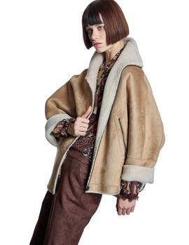 Alba Conde Cazadora reversible doble faz Beige