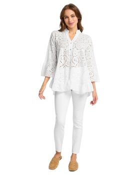 Frieda Abrigo All White