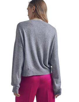 Lola Casademunt Jersey Detalle Gris